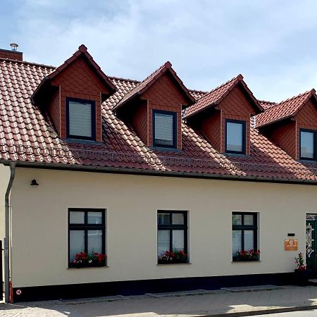 Ferienapartments Querleben Миров Экстерьер фото
